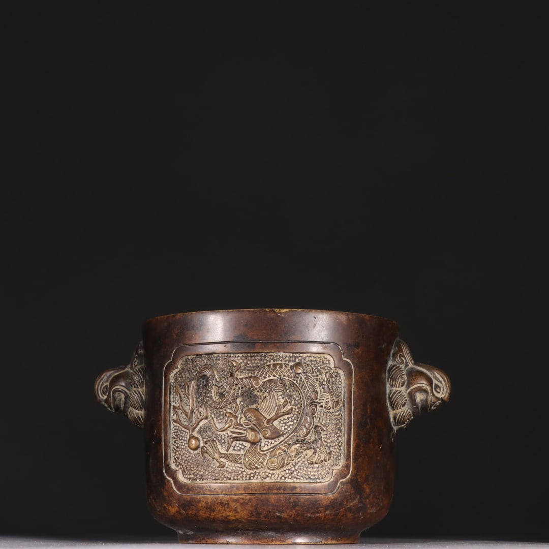 A delicate copper incense burner with window patterns and dragon patterns with double animal ears (1 of 9)