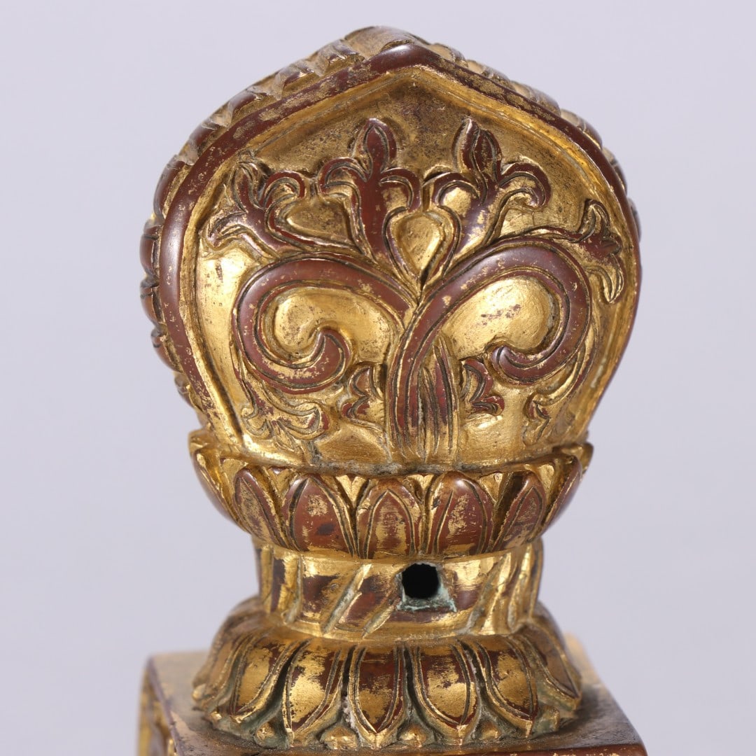 A finely crafted copper gilt scroll pattern seal - 2