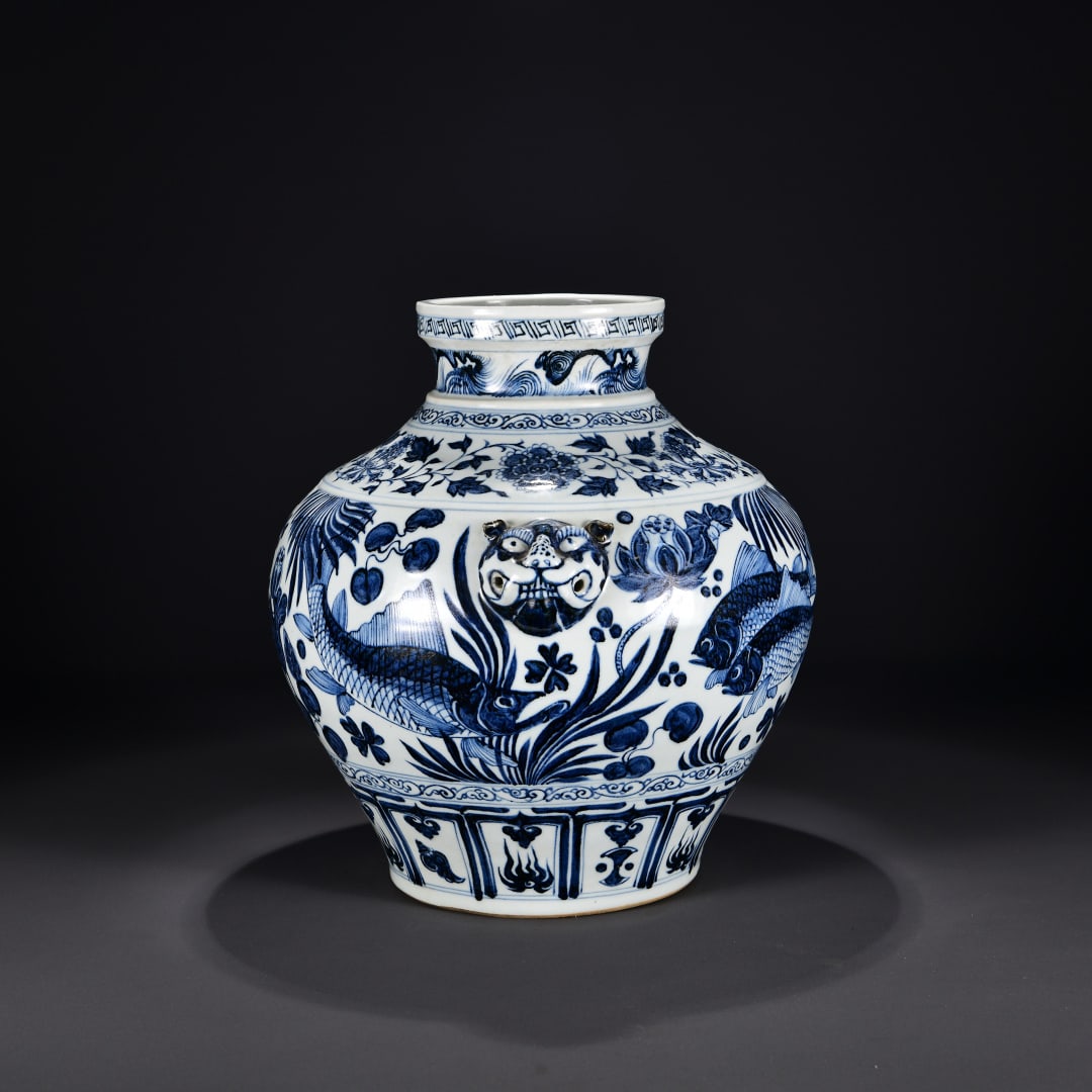 A Yuan Dynasty blue-and-white fish and algae beast-head jar (1 of 7)