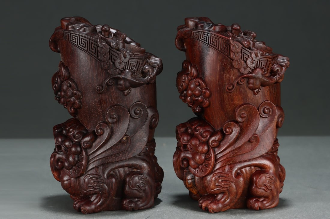 An Exquisite Eaglewood Beast-Face Pattern Goblet - 4