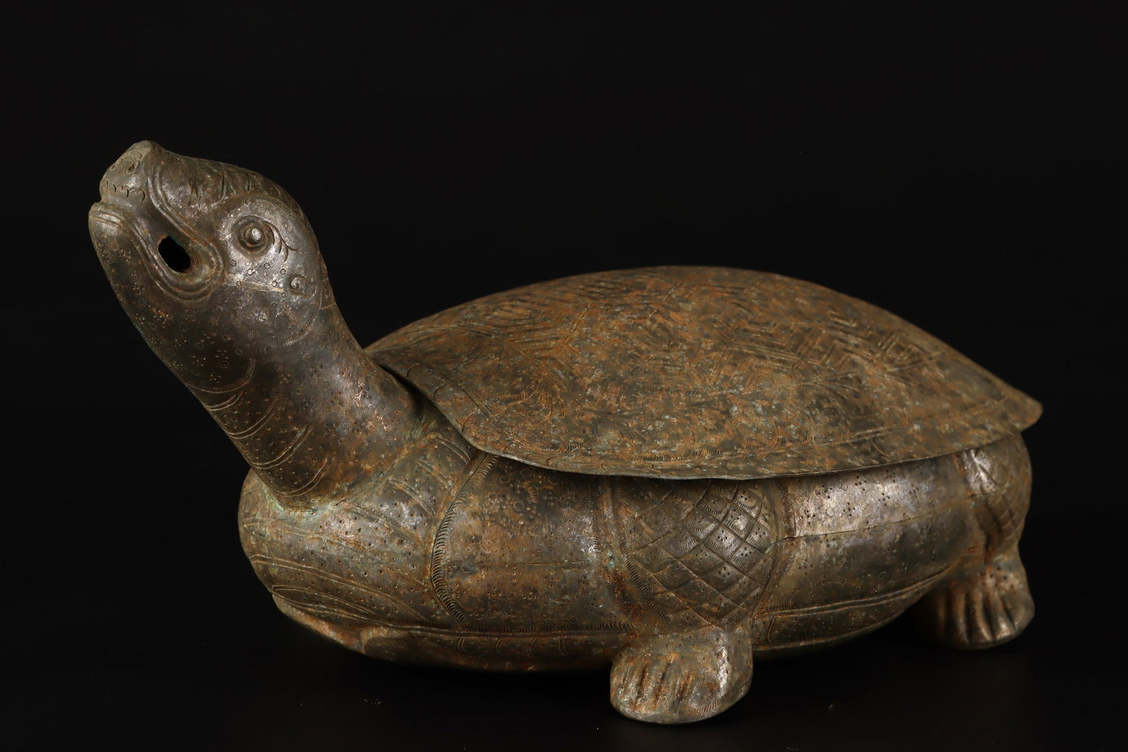 An Exquisite Silver Turtle-Shaped Box - 2