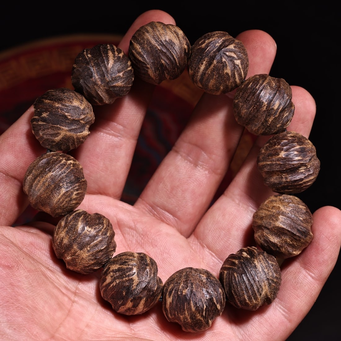 An Exquisite Eaglewood Bracelets - 7