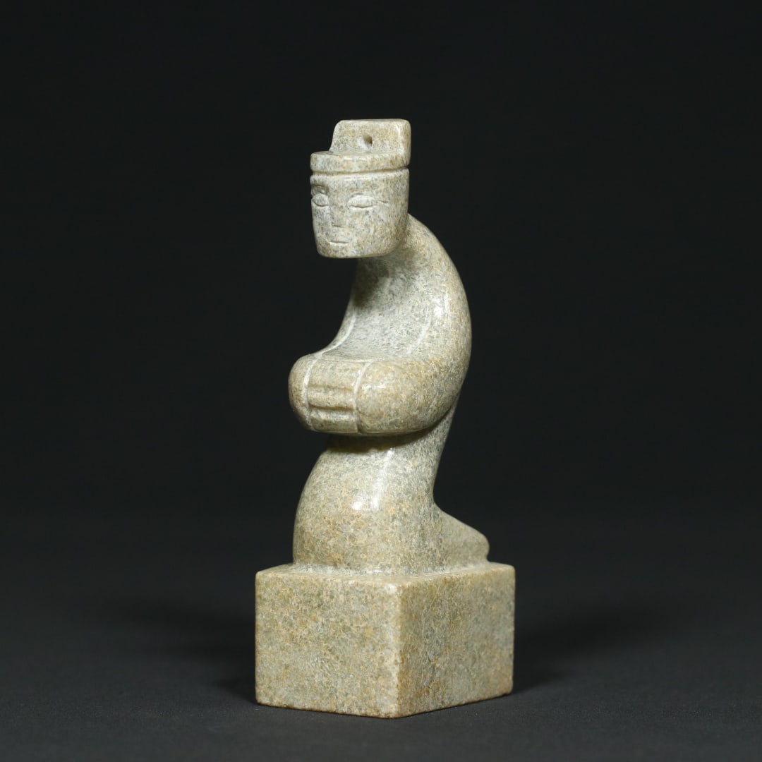 An Exquisite White Jade Figure Seal: An Exquisite White Jade Figure Seal Han Dynasty, China Size:9.9cmx3.8cmx3cm Weight:160g (The Dimensions Of All Batches Are Manually Measured.If You Need More Detailed Information, Please Contact Our C