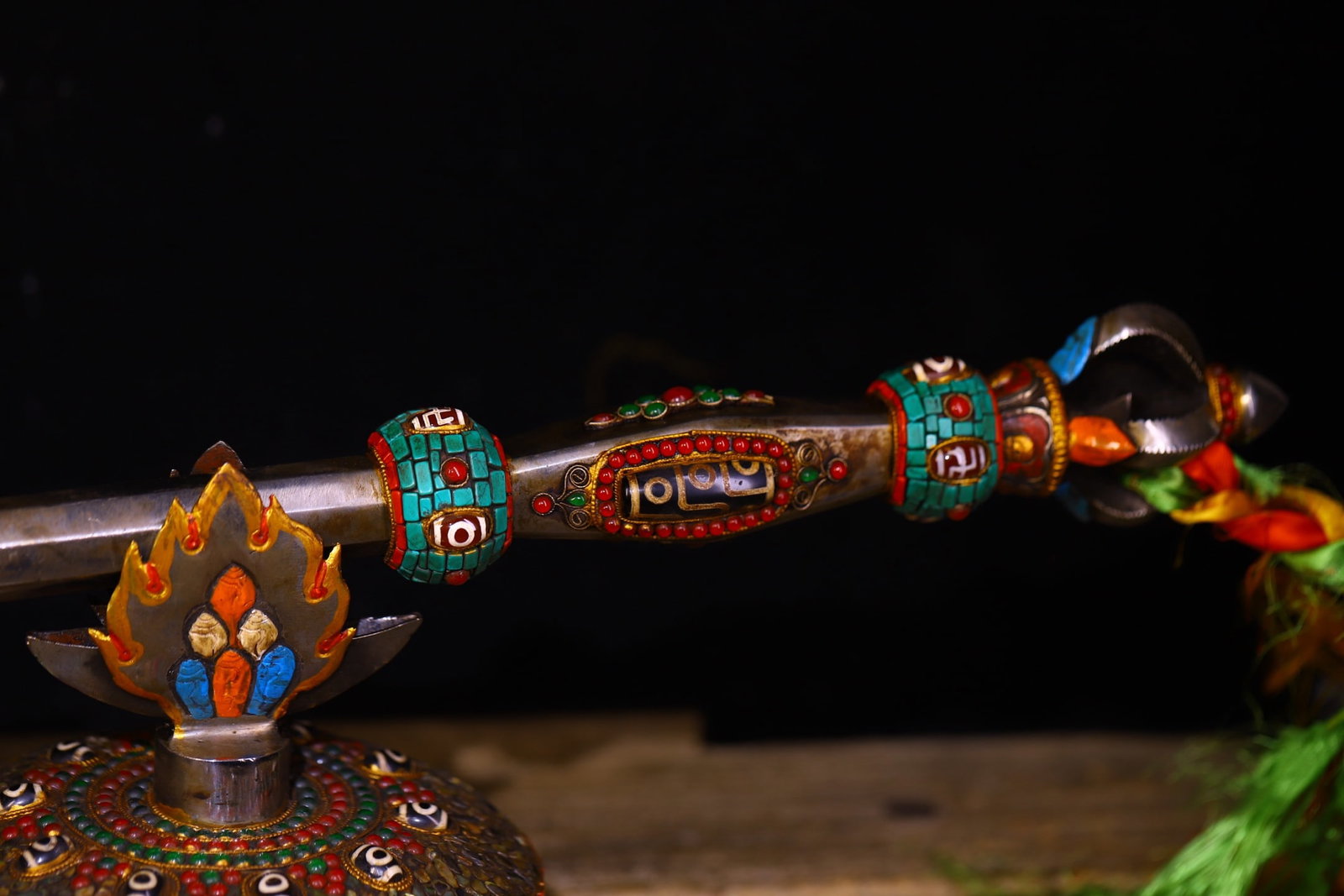 An Exquisite Eaglewood Bracelets - 4