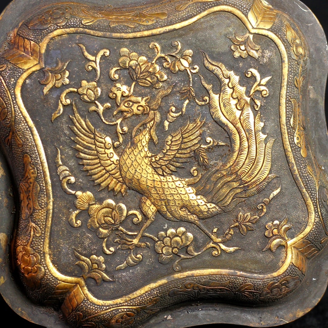 An Exquisite Gilt Bronze Phoenix Pattern Box - 7