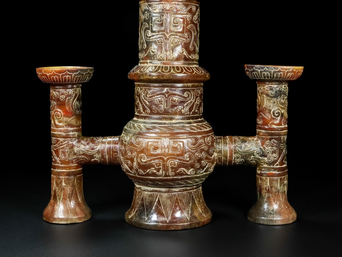 An Exquisite White Jade Beast-Face Pattern Candlestick - 3