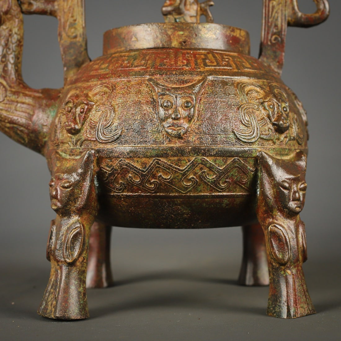 An Exquisite Bronze Beast-Face Pattern Ewer - 2