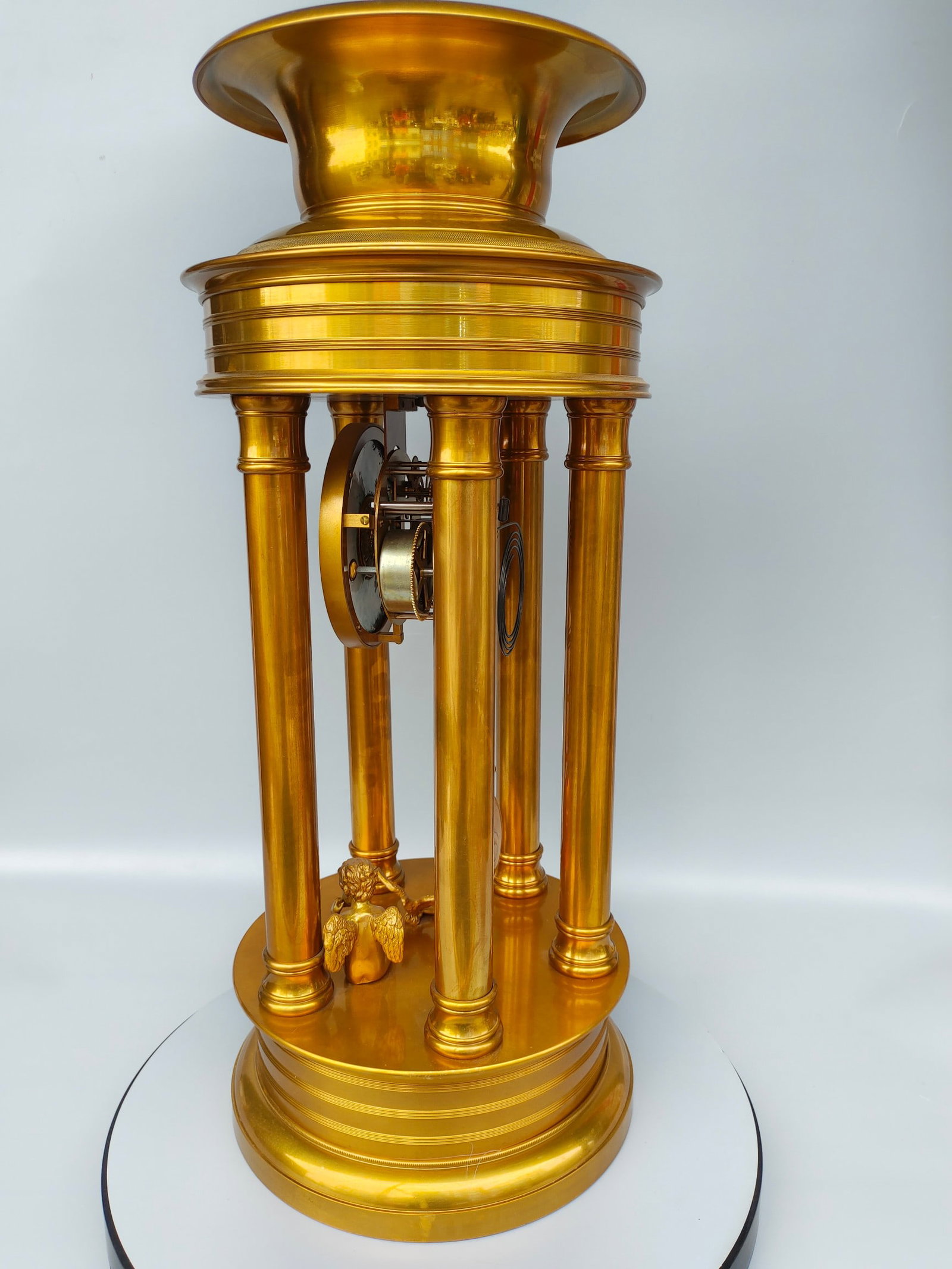 A beautiful classical five-element gilt mechanical clock - 3