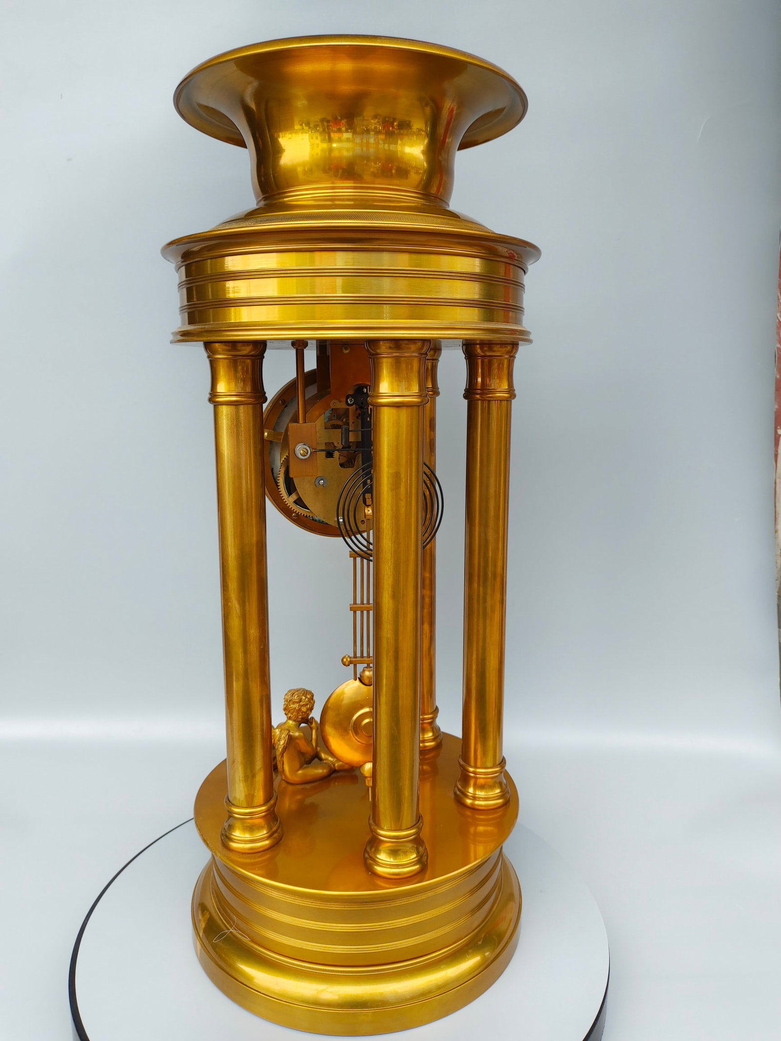 A beautiful classical five-element gilt mechanical clock - 4