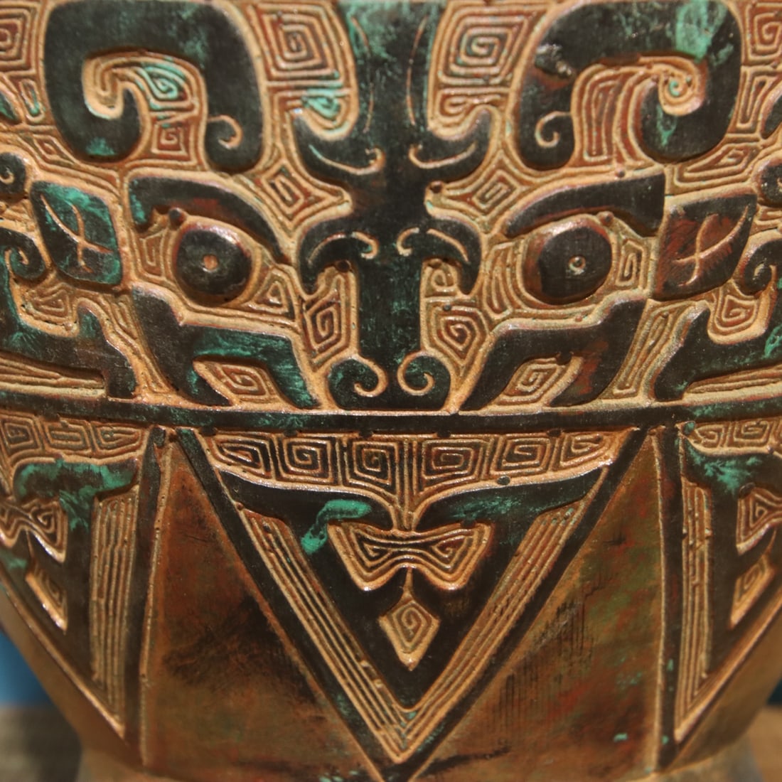 A fine bronze inscribed double-ring vase - 6