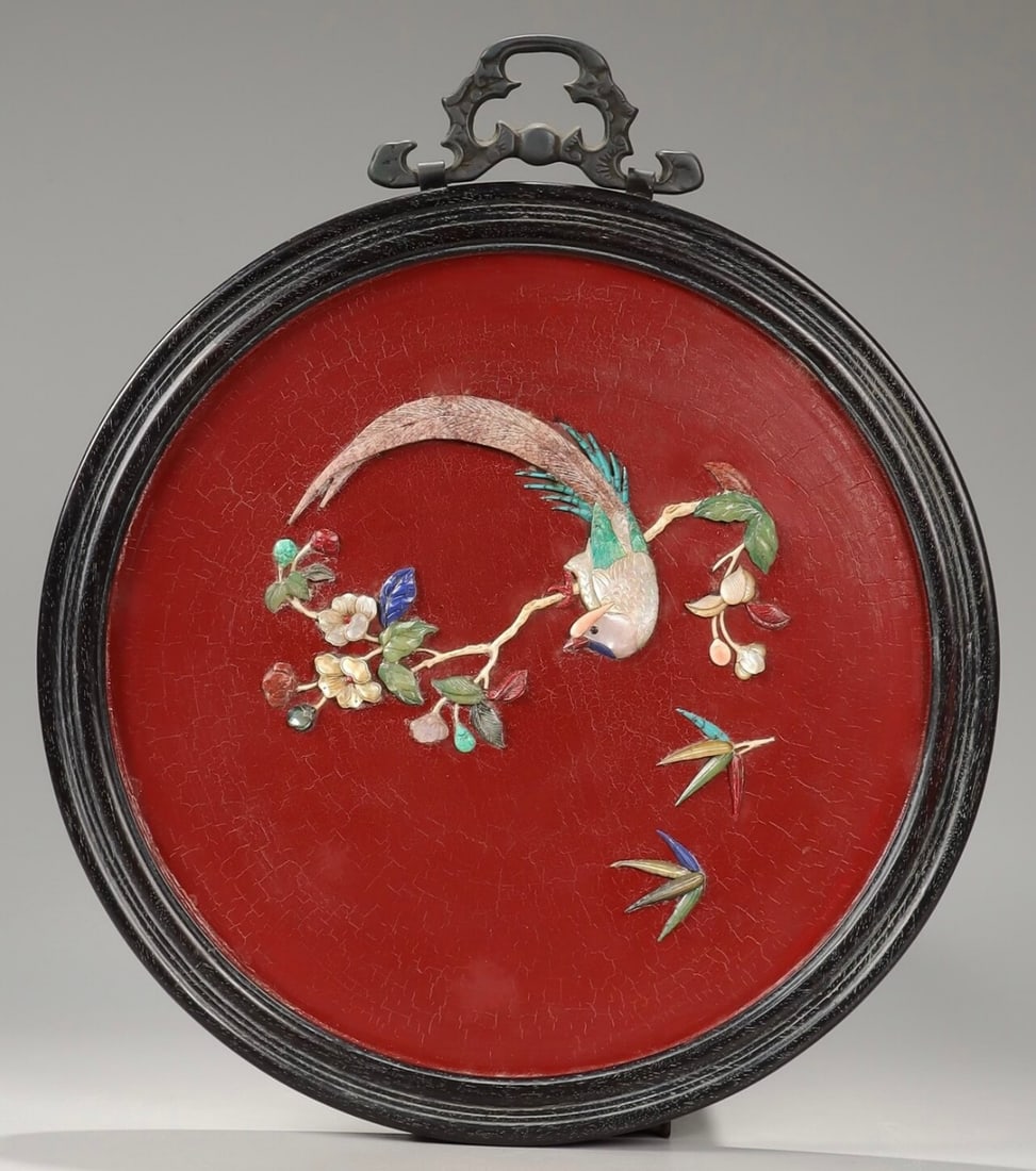 A Qing Dynasty multi-treasure inlay with a 'Xi Shang Xi Eyebrow Hanging Screen': The Qing Dynasty's Duobao inlaid 'Xi Shang Xi Hang Screen' at the end of the eyebrow Size: D: 28.5cm T: 2cm W: 0.5255 kg (The Dimensions Of All Batches Are Manually Measured.If You Need More Detailed 