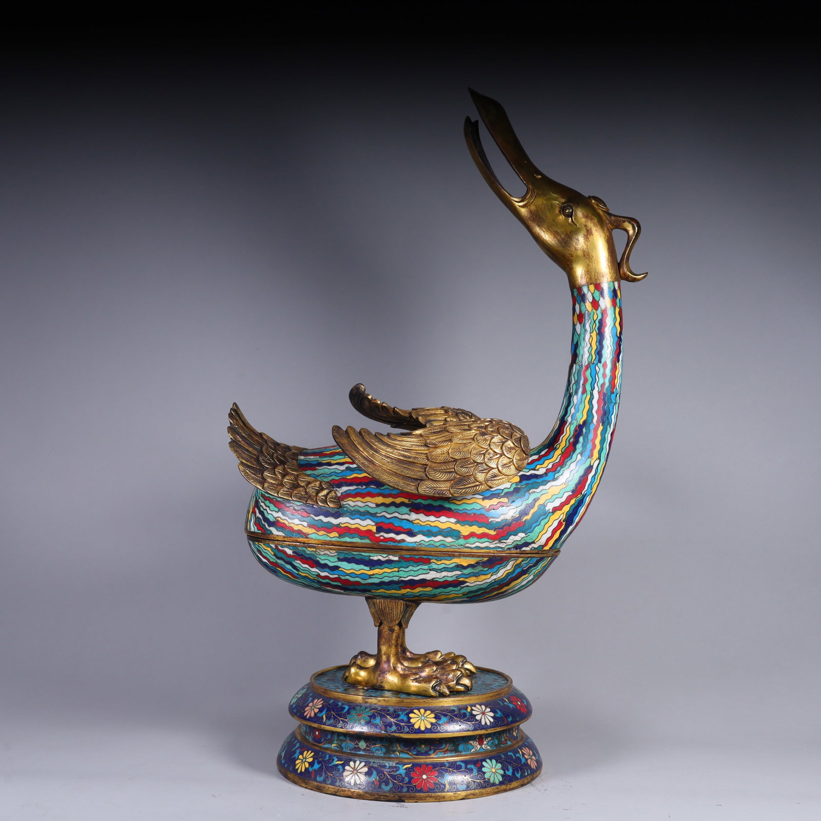 A Ming Dynasty Jingtai period blue cloisonne enamel Swan Incense Burner: Ming Dynasty Jingtai period blue cloisode enamel Swan Incense Burner Size:H:51cm L: 30.5cm W:20cm W:7.5kg (The Dimensions Of All Batches Are Manually Measured.If You Need More Detailed Information, Pl