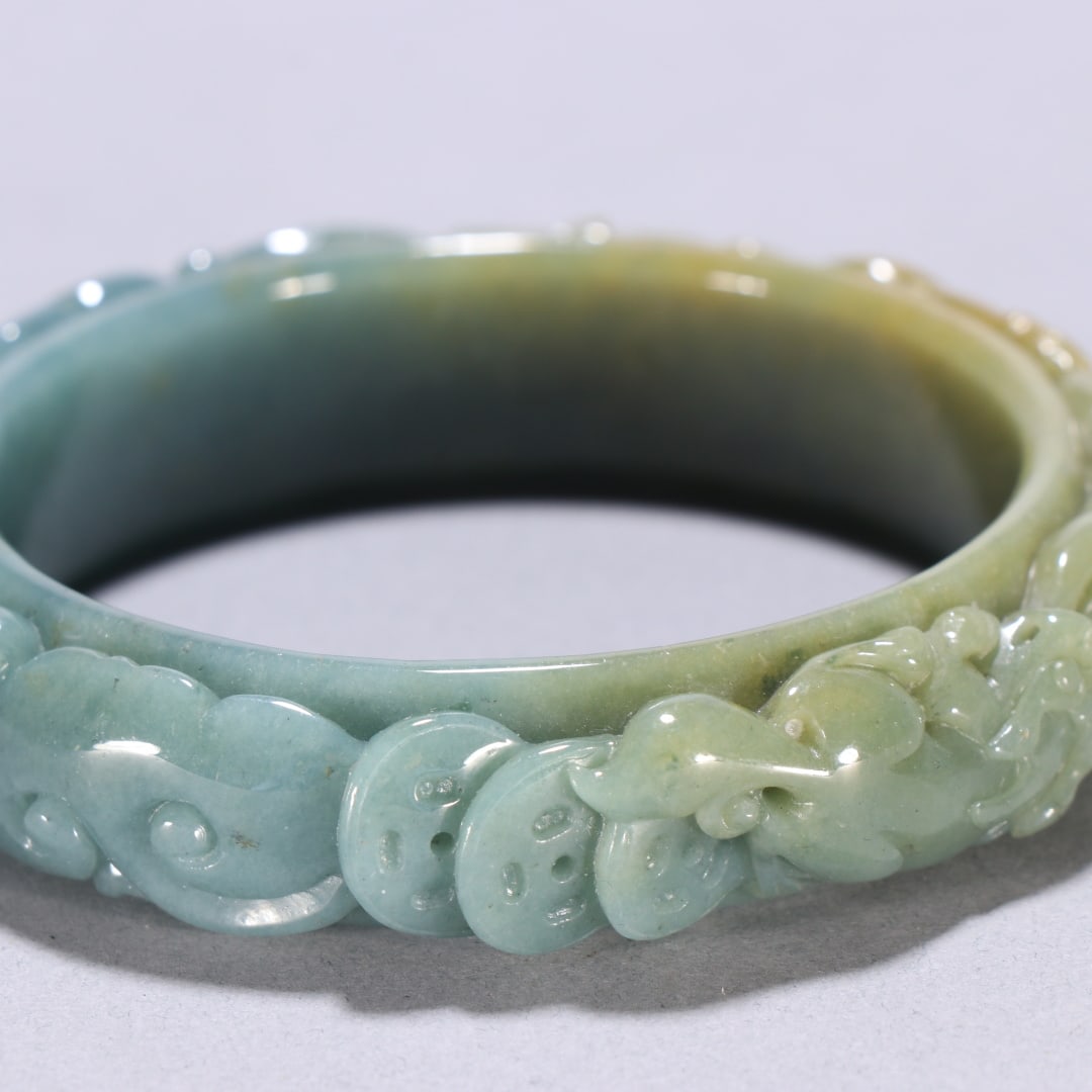 A beautiful jadeite cloud beast pattern bracelet - 5