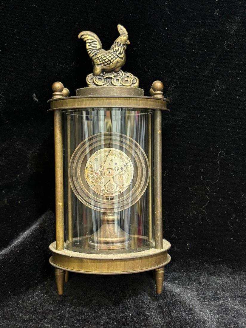 A beautiful cloisonne table clock - 2