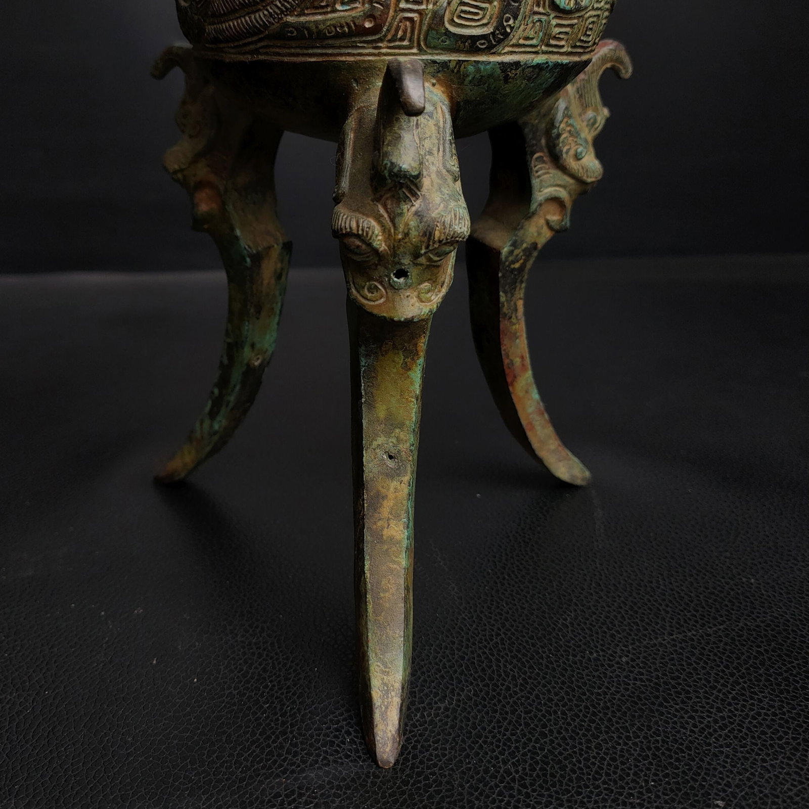 An Exquisite Bronze Dragon Pattern Goblet - 7