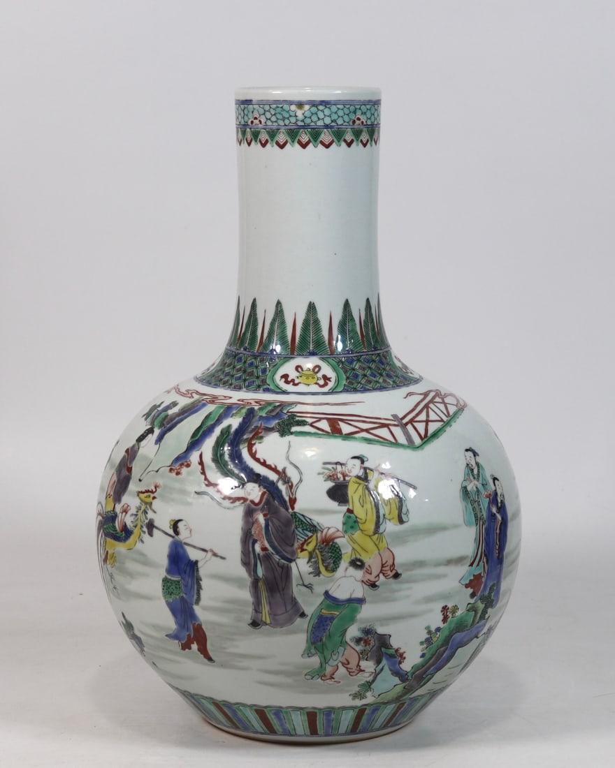 An Exquisite Wucai Character and Story Pattern Vase: An Exquisite Wucai Character and Story Pattern Vase Qing Dynasty, China Kangxi Six-character Mark Size:40.8cmx25.5cm (The Dimensions Of All Batches Are Manually Measured.If You Need More Detailed Info