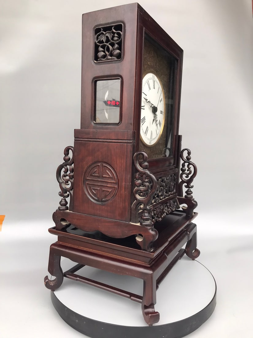 A beautiful Hendeli pendulum clock - 2