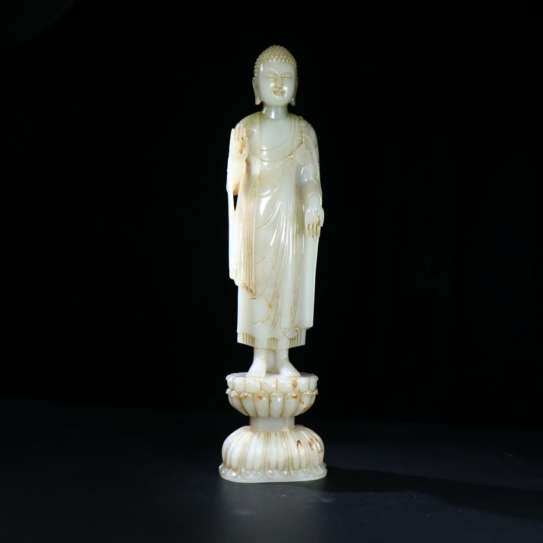 A fine ancient Hetian jade Northern Qi jade Buddha statue (1 of 9)