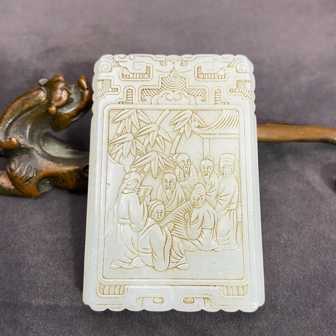 A fine Hetian Yuzhulin Qixianzigang antique square plaque: Exquisite Hetian Yuzhulin Qixianzigang antique square plaque Size:67.5x44.5x7.5mm W: 0.061 kg (The Dimensions Of All Batches Are Manually Measured.If You Need More Detailed Information, Please Contact