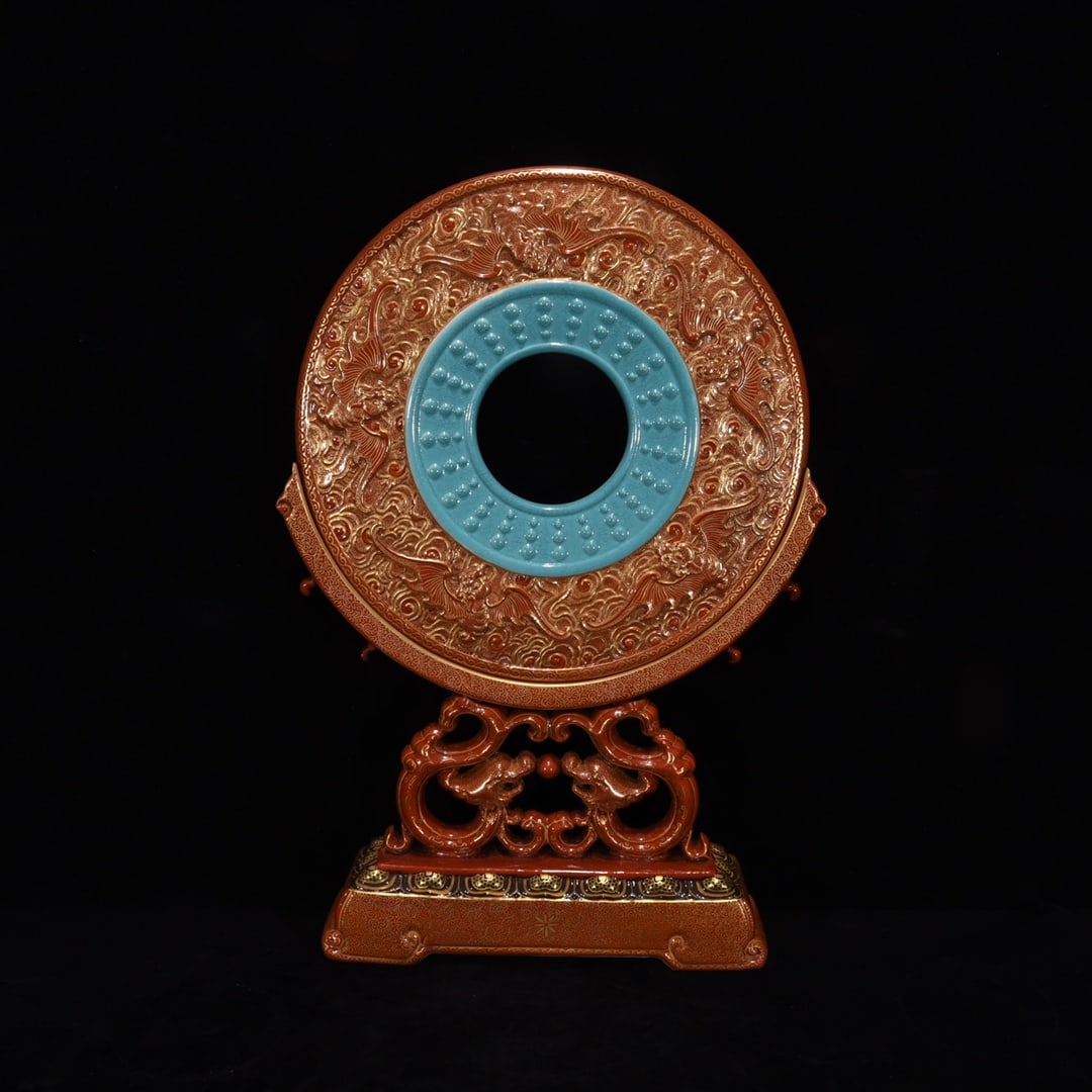 A wall with alum red and gilded 'Five Blessings Holding Longevity' pattern, made during the Qianlong: A wall with alum red and gilded 'Five Blessings Holding Longevity' motif, made during the Qianlong period of the Qing Dynasty Size:40x23cm (The Dimensions Of All Batches Are Manually Measured.If You N