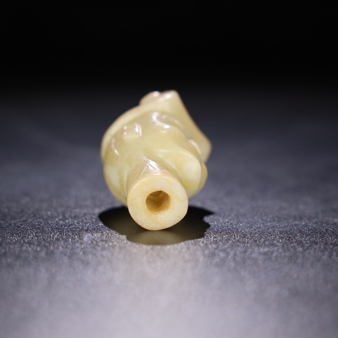 A delicate Hetian jade human head - 8