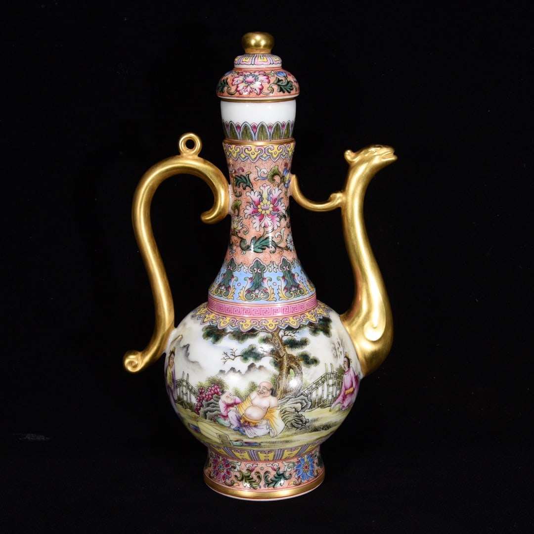 A famille-rose gilded Arhat pattern teapot made during the Qianlong period of the Qing Dynasty (1 of 8)