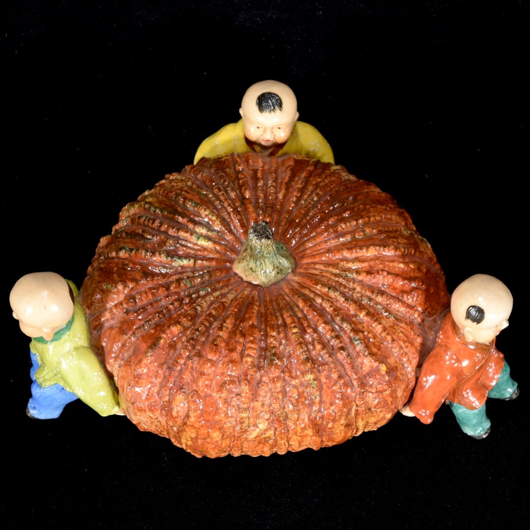 A beautiful bionic porcelain pumpkin - 7