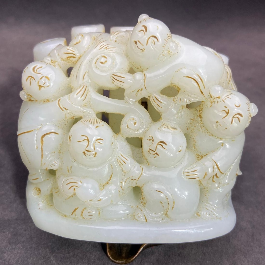A beautiful Hetian jade ornament of the Five Sons of Success, Step by Step Rising Child Figure: Exquisite Hetian jade ornament of the Five Sons of Success, Step by Step Rising to Success Size:86x83x46mm W: 0.476 kg (The Dimensions Of All Batches Are Manually Measured.If You Need More Detailed In