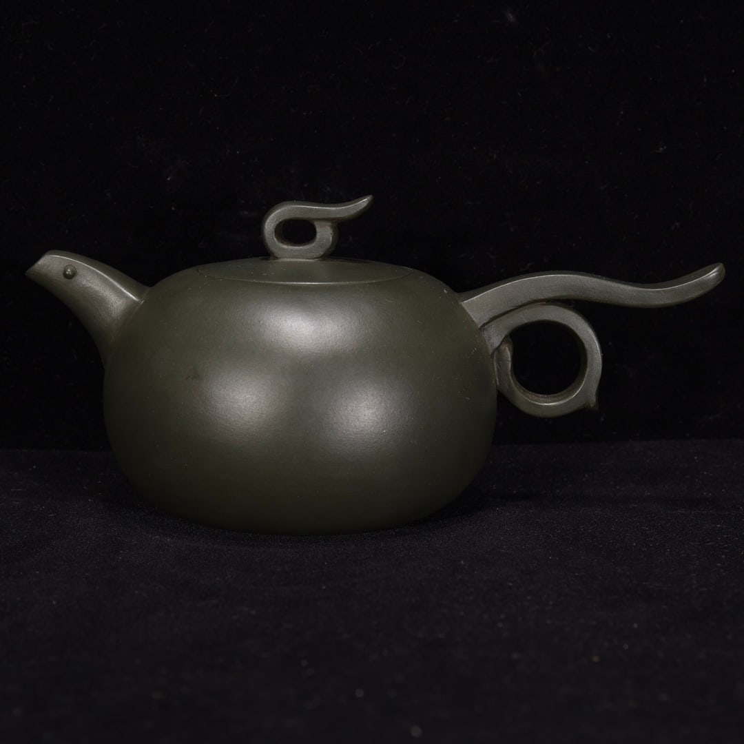 A delicate green sand bird-patterned teapot - 3