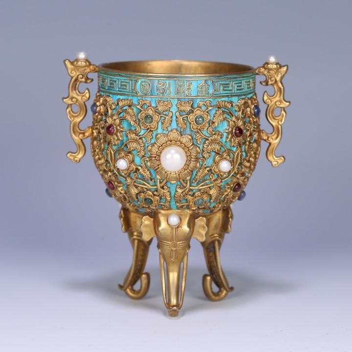 A Qing Dynasty bronze gilded jade inlaid with gemstones, a golden cup that lasts forever (1 of 9)