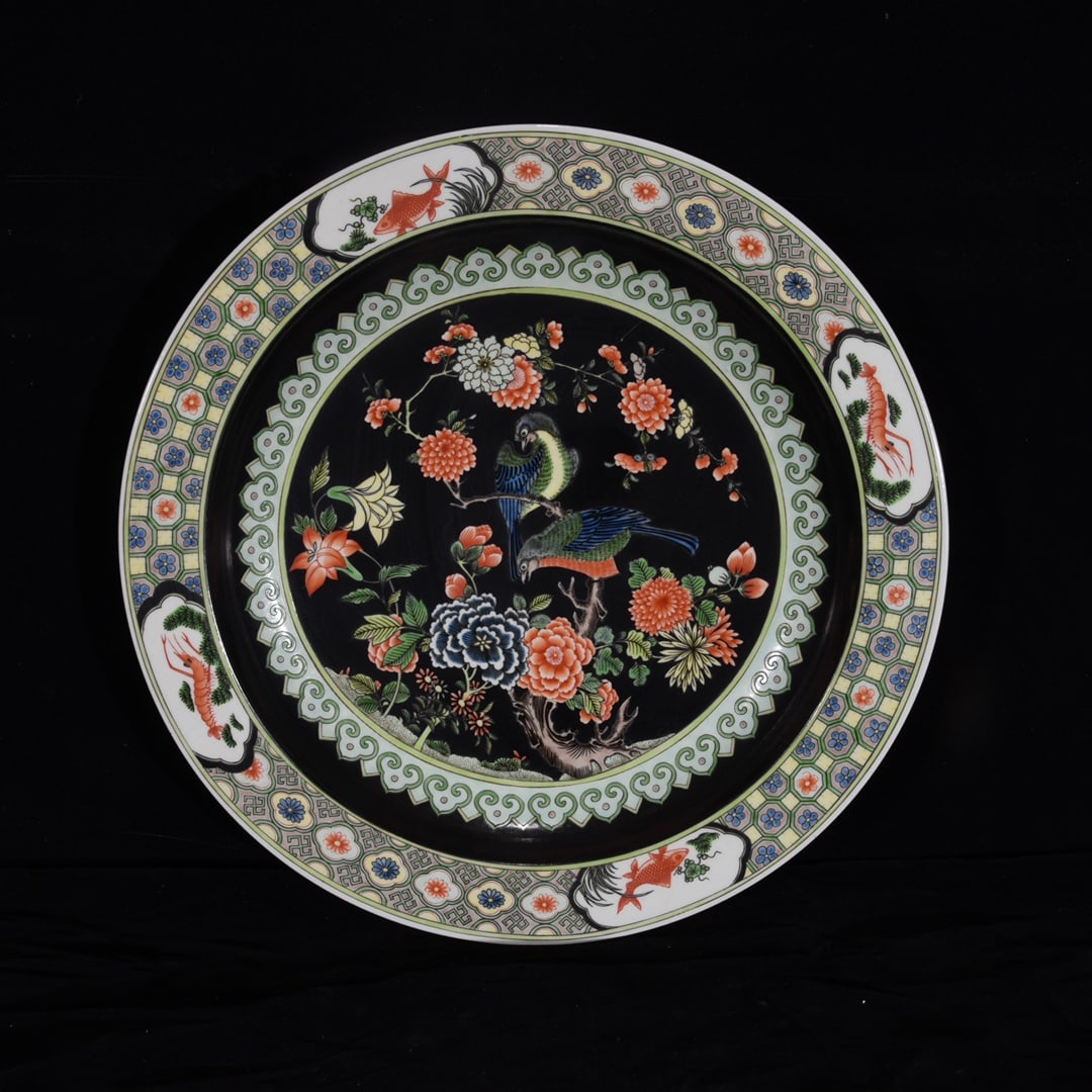 A plate with floral, bird, and peony patterns made during the Kangxi period of the Qing Dynasty: A plate with floral, bird, and peony patterns made during the Kangxi period of the Qing Dynasty Size:6x43cm (The Dimensions Of All Batches Are Manually Measured.If You Need More Detailed Information, 