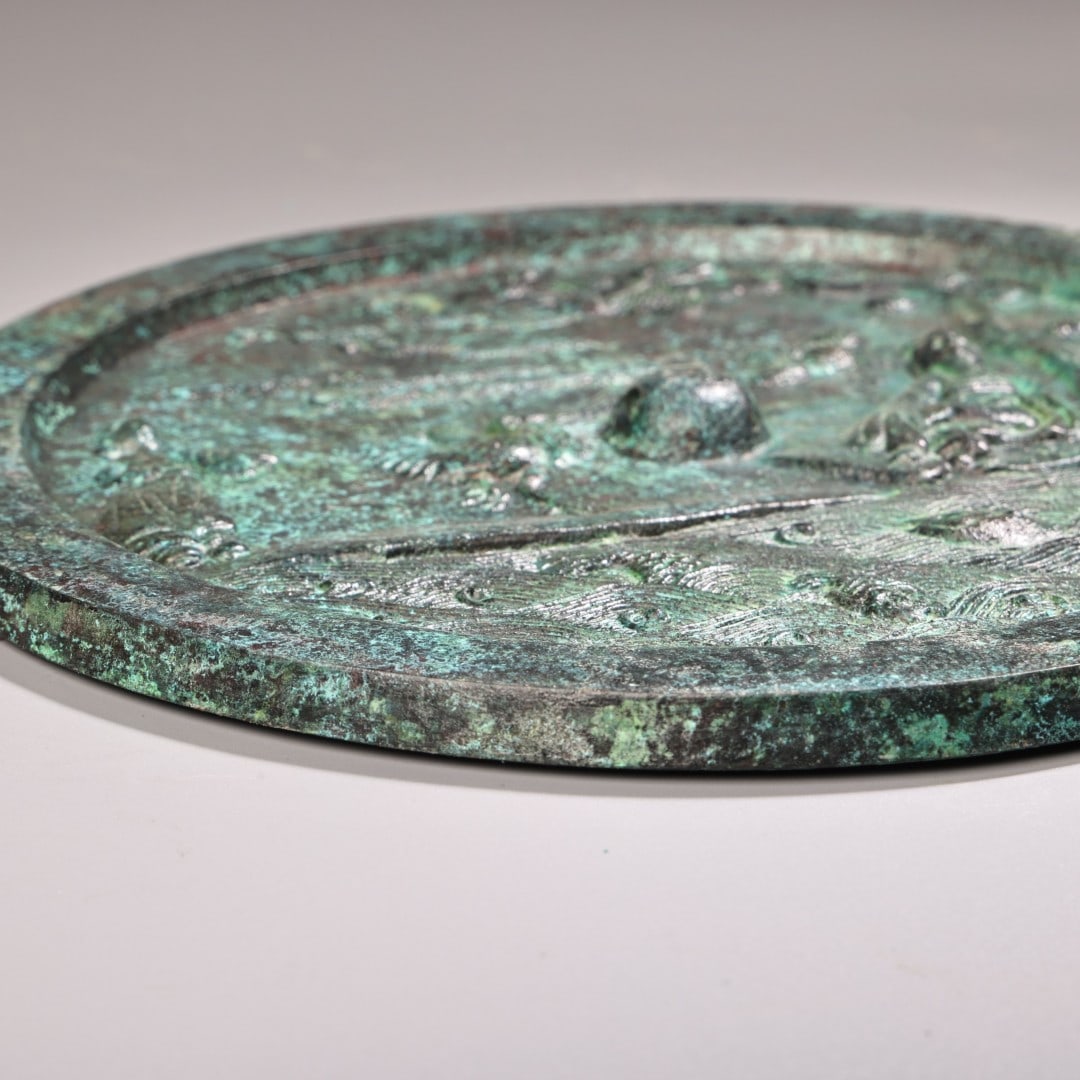 A fine bronze mirror - 8