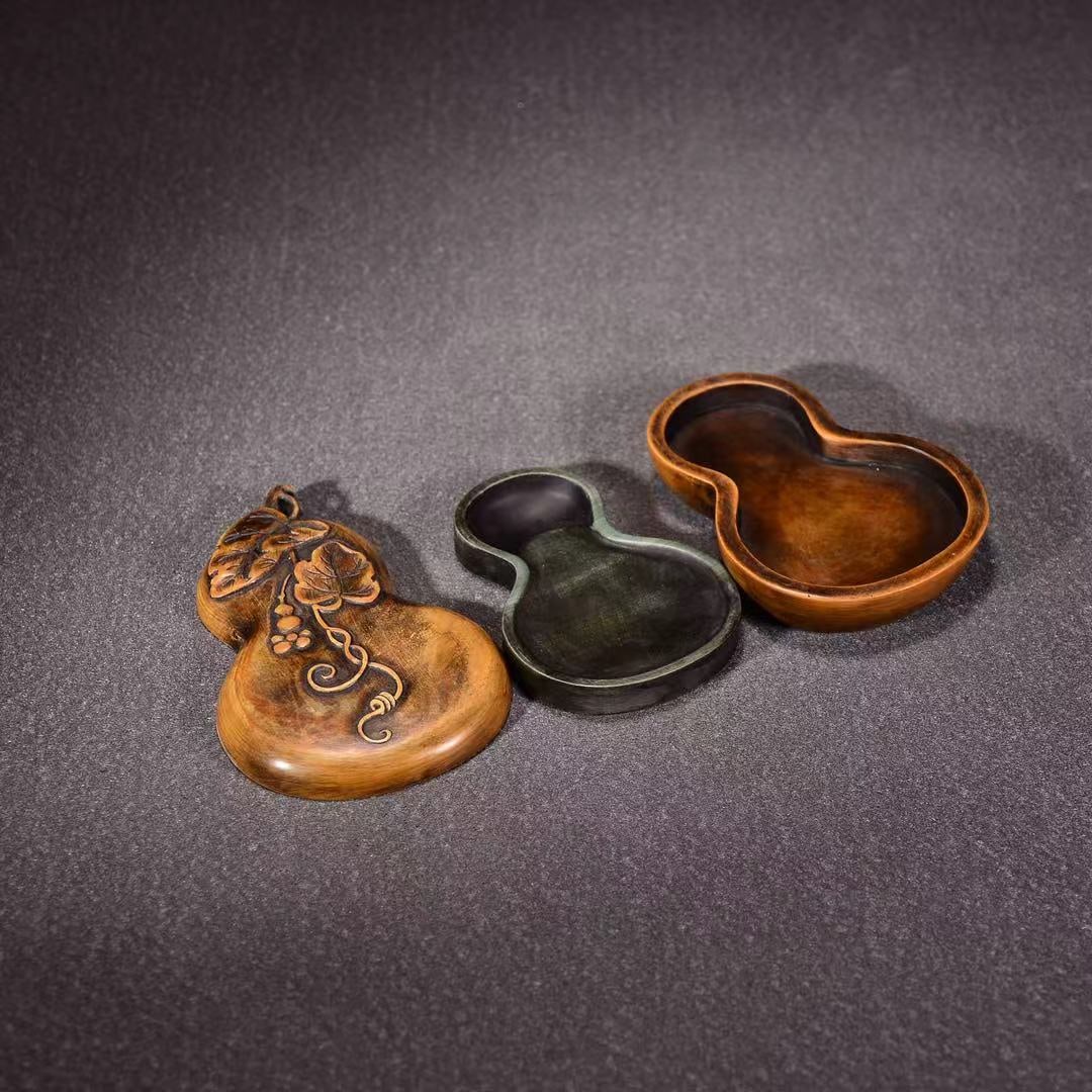A finely crafted Pine-flowered three-body Fulu set inkstone - 5