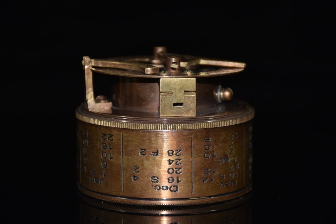 A beautiful pure copper compass (1 of 9)