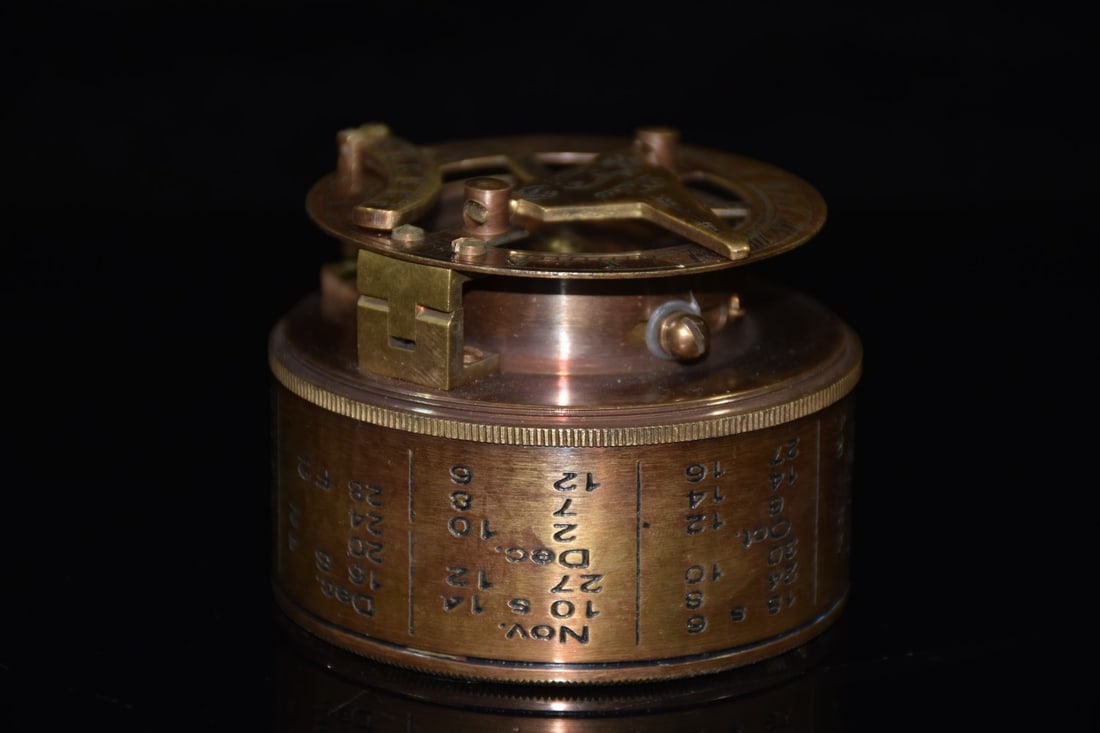A beautiful pure copper compass - 7