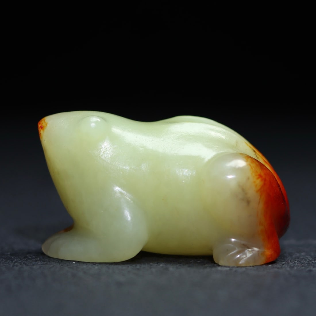 A beautiful Hetian jade toad - 2