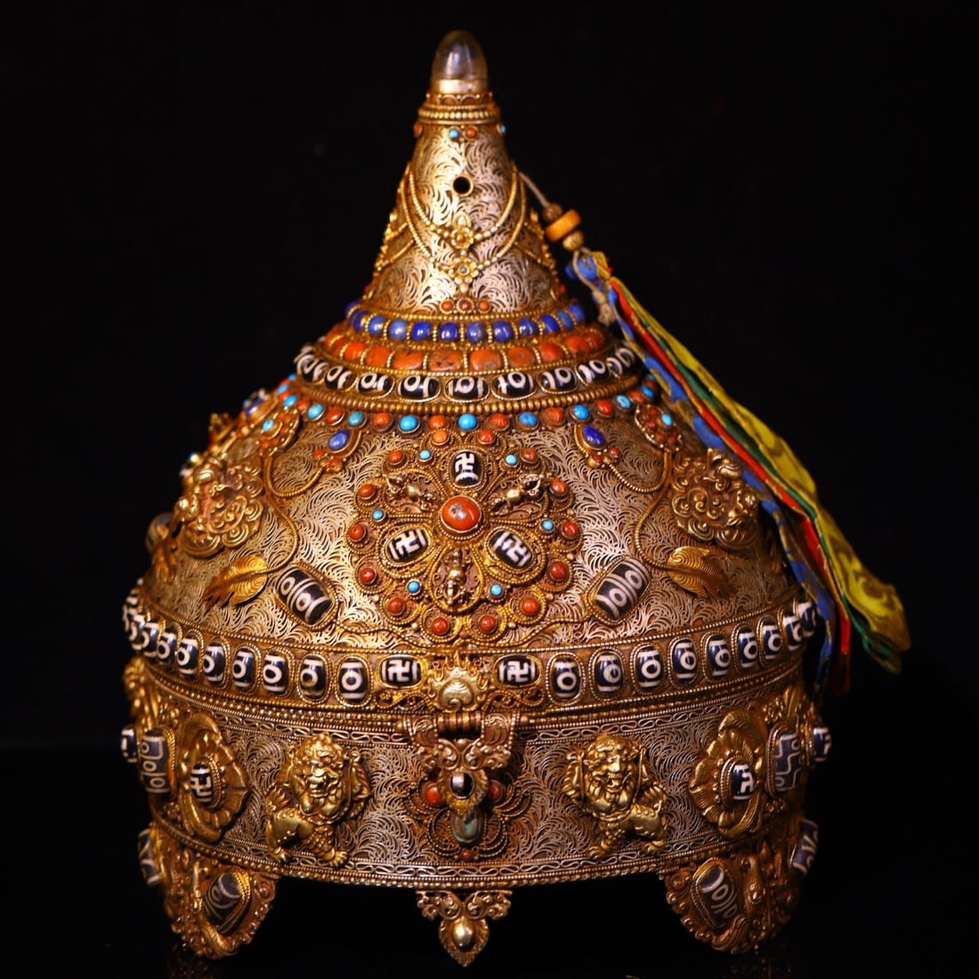 A beautiful Tibetan silver engraved filigree inlaid heavenly gemstone treasure chest (1 of 9)
