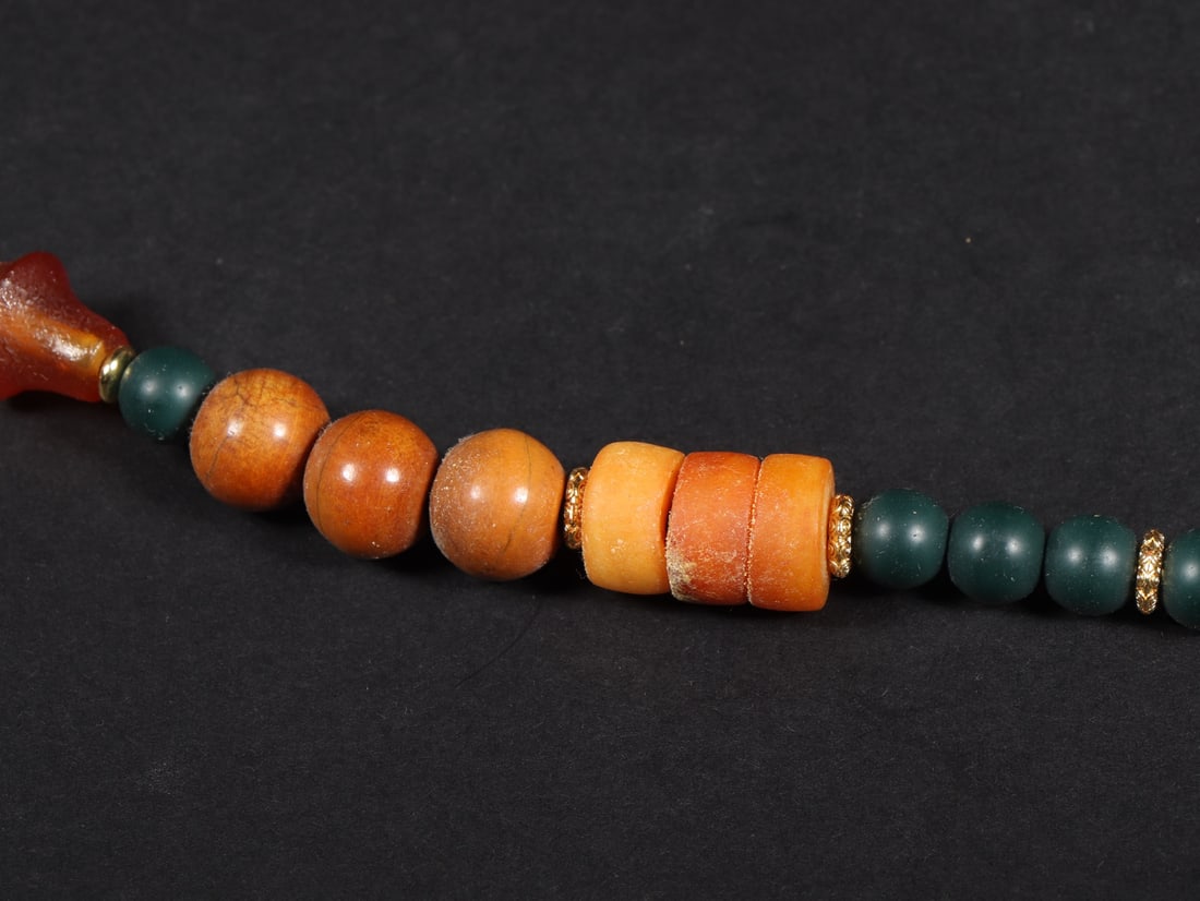 A beautiful Dzi bead - 4