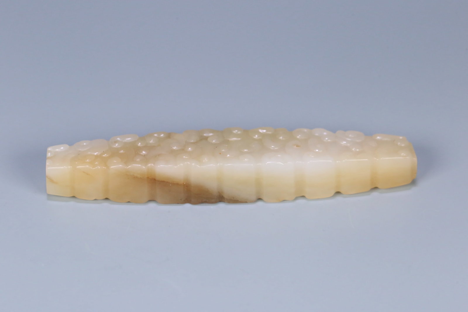 A beautiful Hetian jade hook cloud-patterned lezi - 3