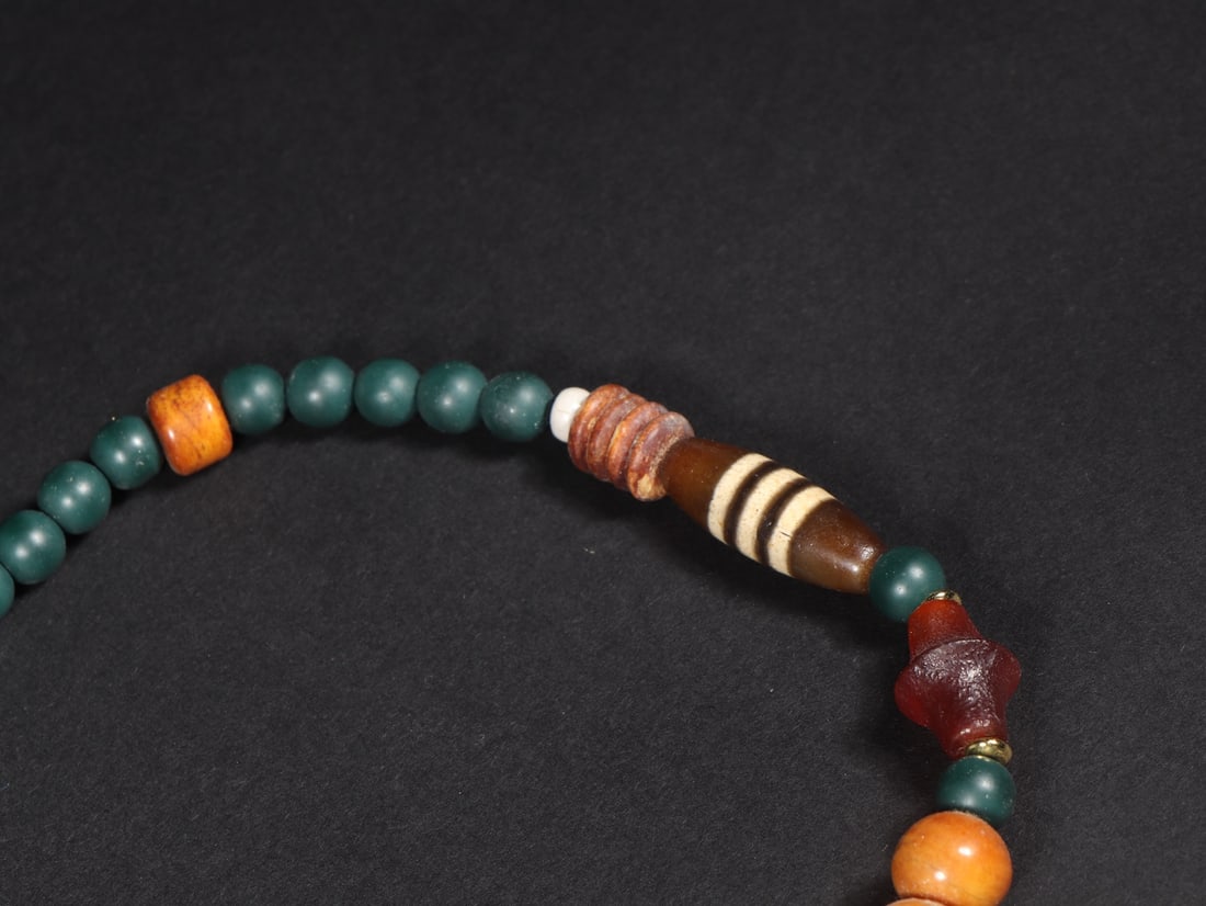 A beautiful Dzi bead - 3