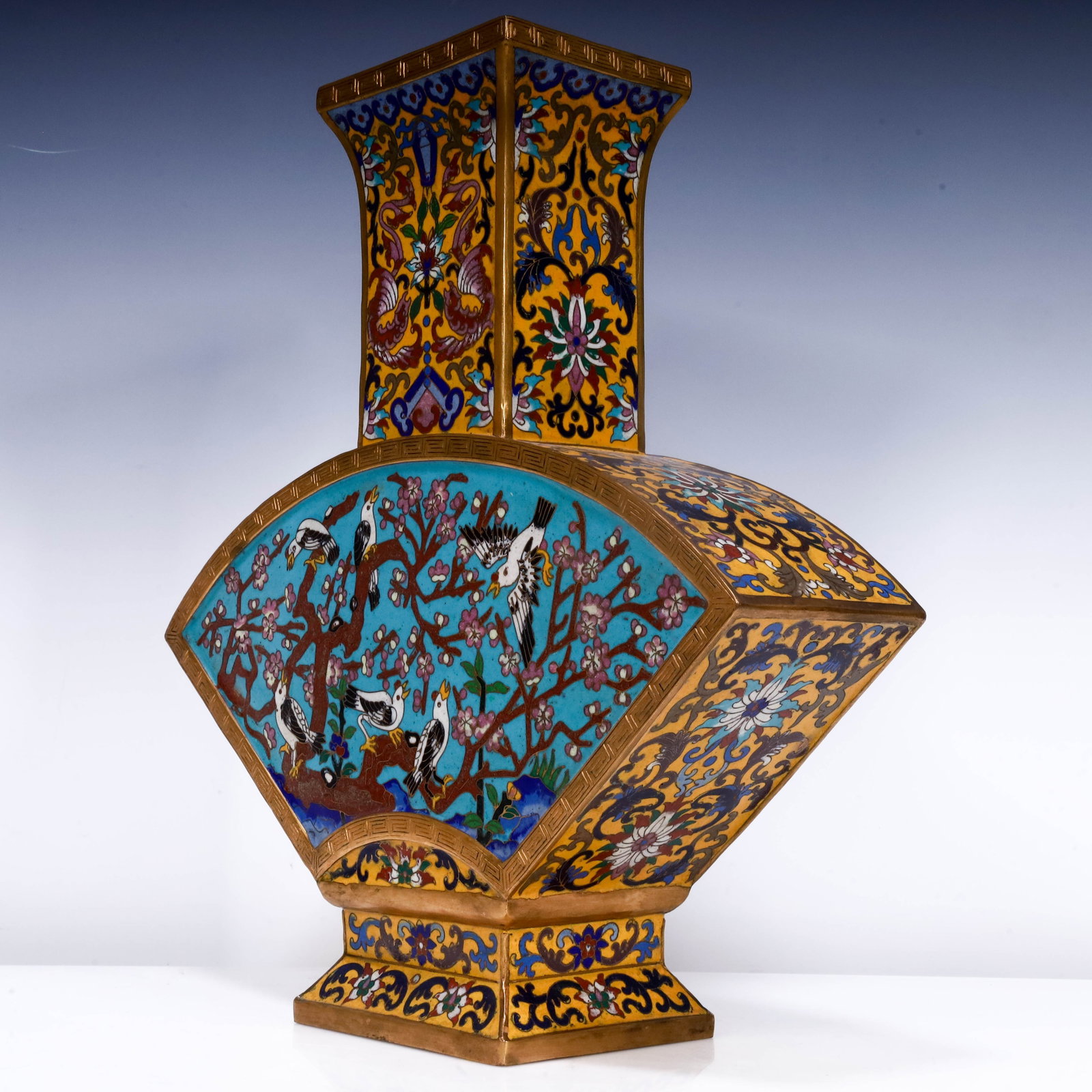 CloisonnÃ© vase - 2