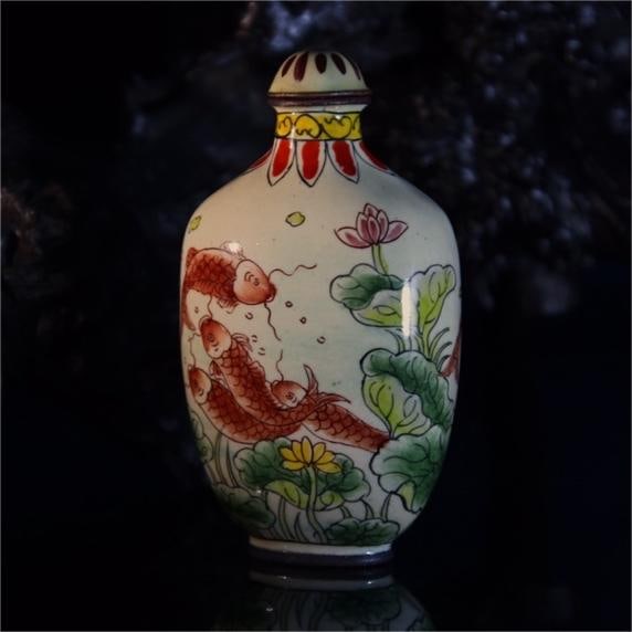A beautiful cloisonnÃ© snuff bottle: A beautiful cloisonné snuff bottle Size:L:4cm H:7.5cm W:2.5cm (The Dimensions Of All Batches Are Manually Measured.If You Need More Detailed Information, Please Contact Our Customer Service Before Bi