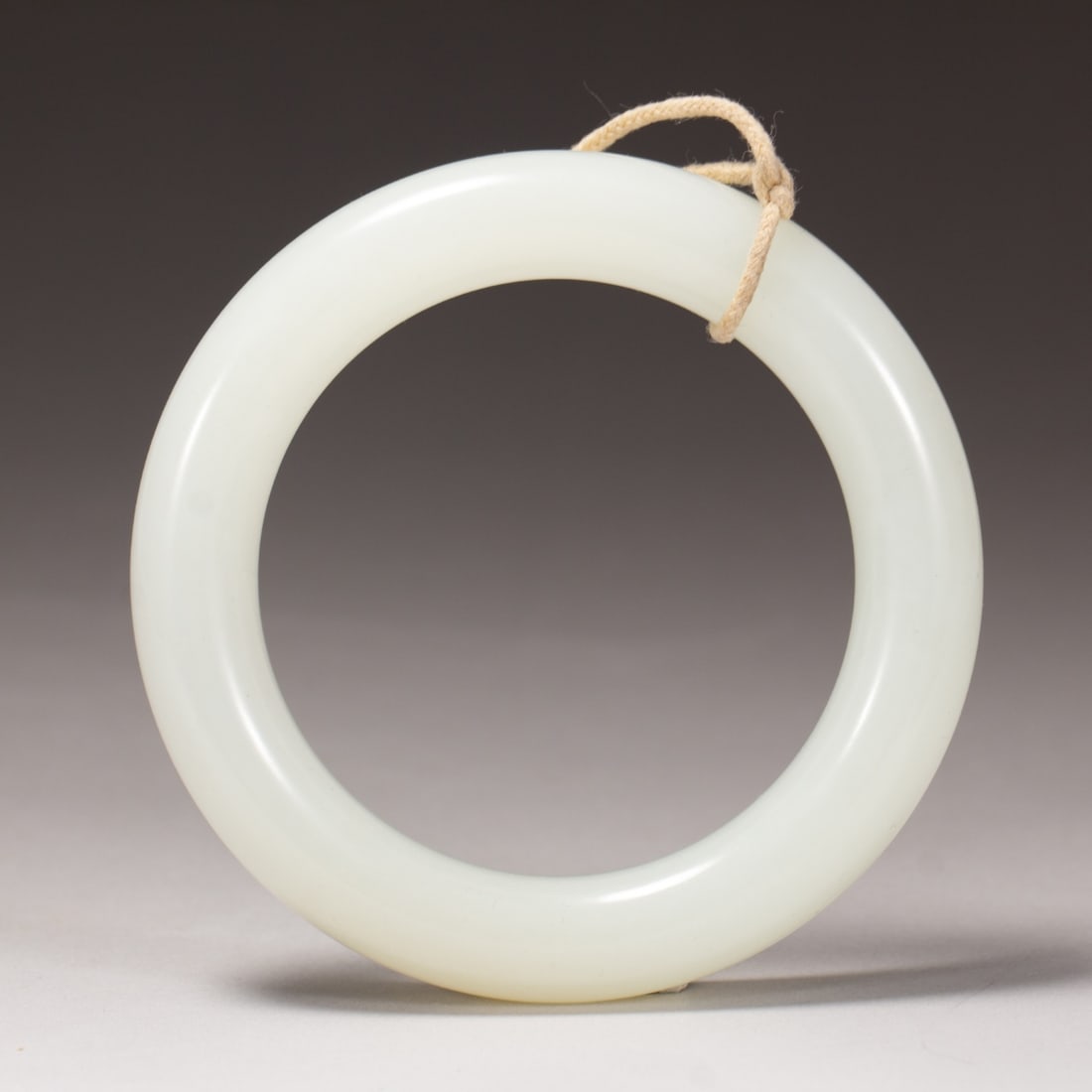 A beautiful Hetian jade bracelet (1 of 7)