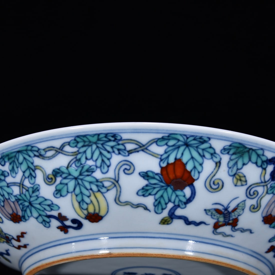 An Exquisite Doucai Melon and Fruit Pattern Plate - 5