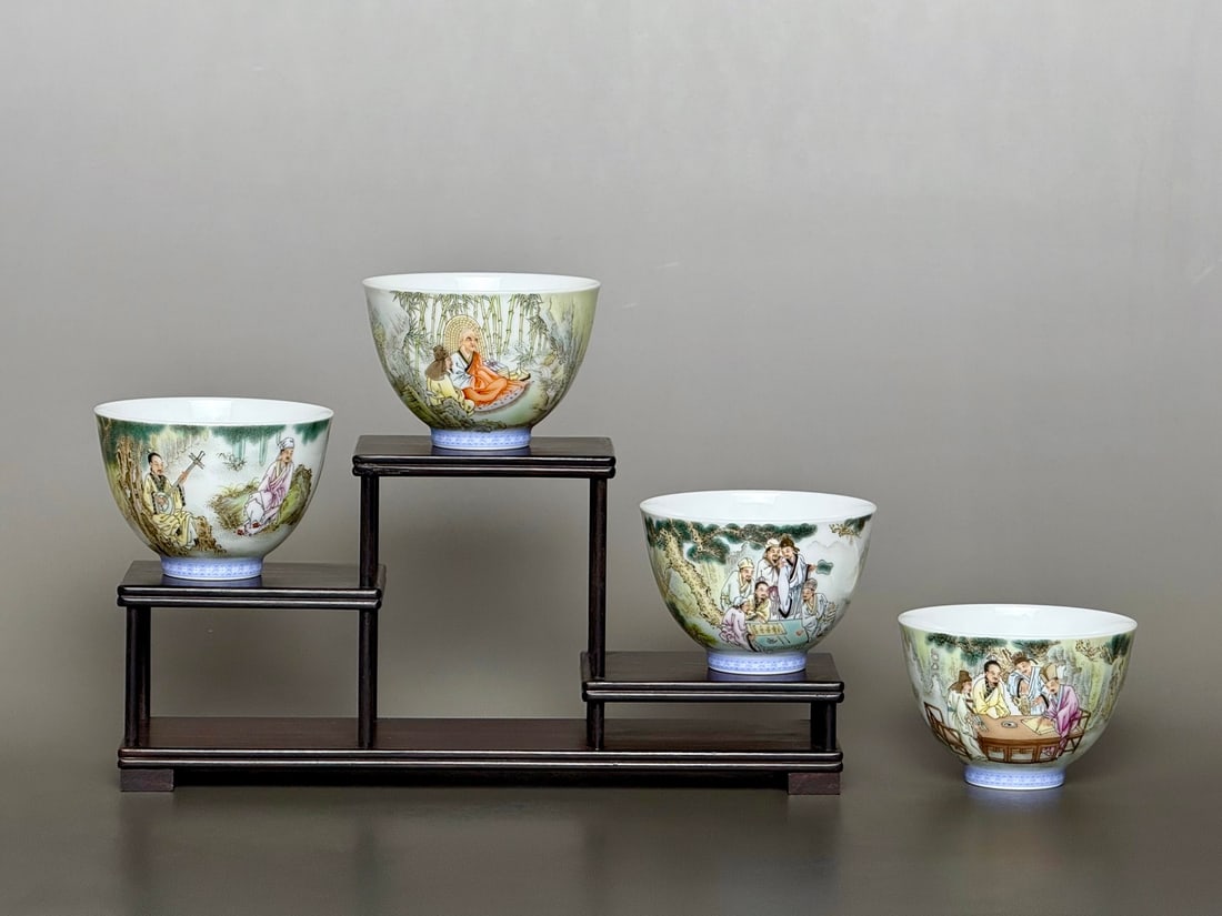 A Set of Fine Famille-Rose Figure Pattern Cups: A Set of Fine Famille-Rose Figure Pattern Cups,Qing Dynasty,China,Qianlong Four-character Mark,Size:7.6cmx5.3cmx3.1cm (The Dimensions Of All Batches Are Manually Measured.If You Need More Detailed Inf