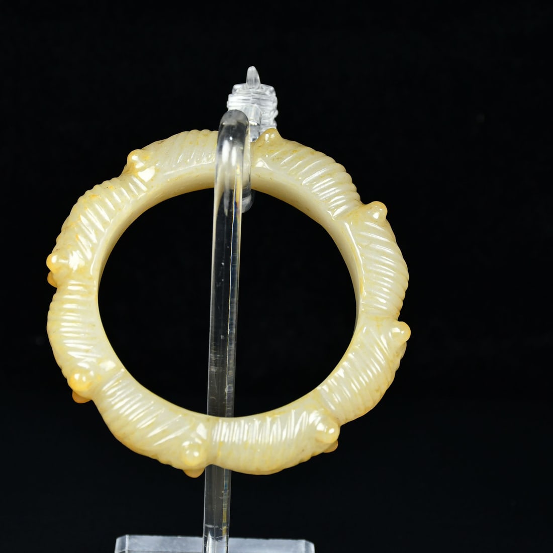 An Exquisite White Jade Cicada Pattern Bracelets - 7