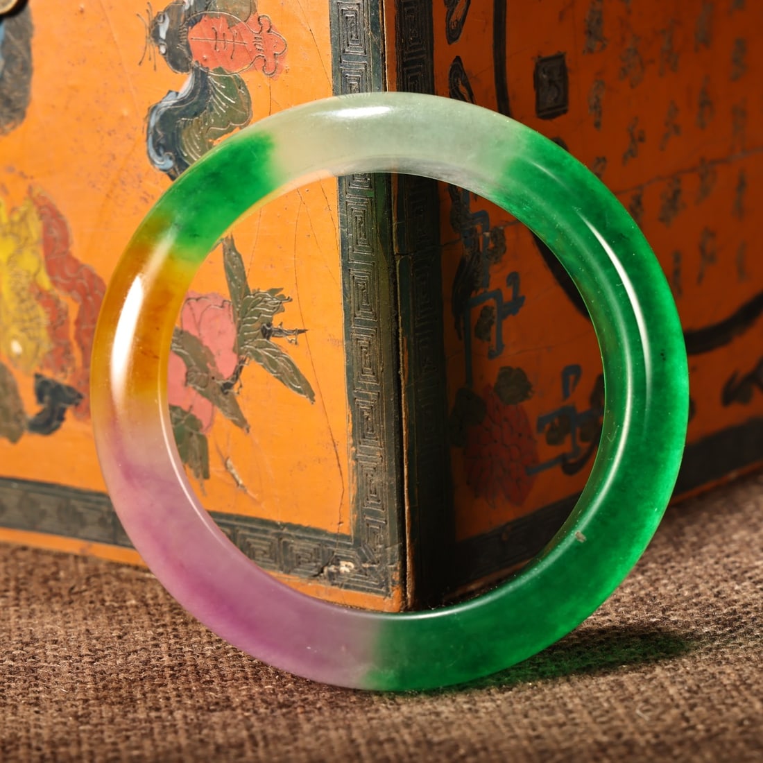 An Exquisite Jadeite Bracelets - 6