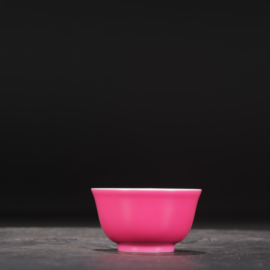 An Exquisite Ruby Red-Glazed Bowl - 5