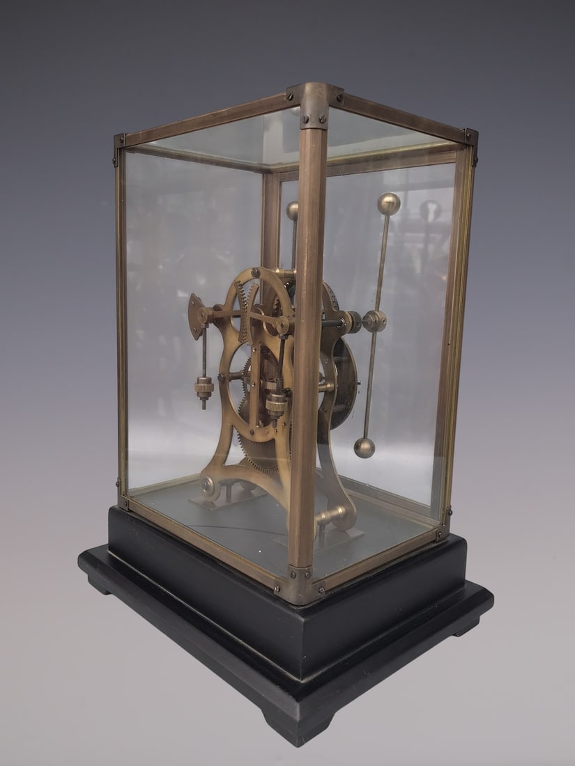 An Exquisite Bronze Clock - 3