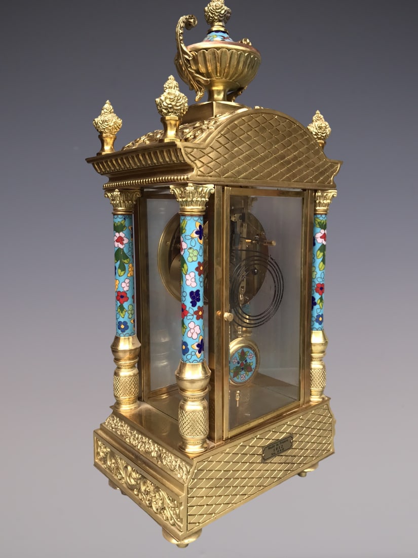 An Exquisite Gilt Bronze Lotus Pattern Clock - 4